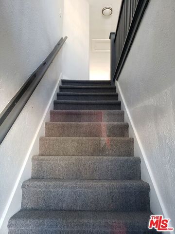 328 W 8th Street, Long Beach, CA 90813