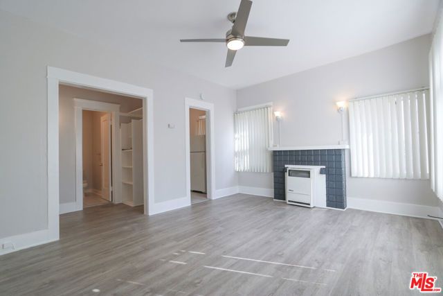 328 W 8th Street, Long Beach, CA 90813