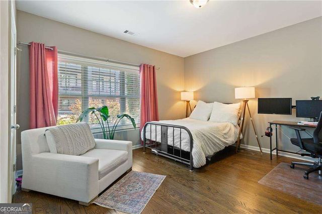 4654 Pine Street SE, Smyrna, GA 30080