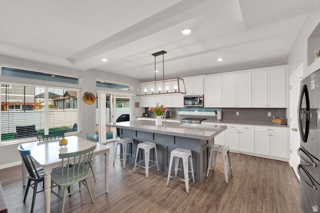 322 S BUCKHORN BATH AVE, Saratoga Springs, UT 84045