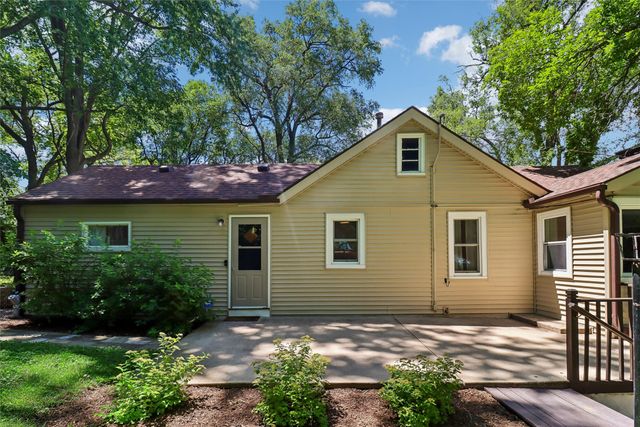 6706 Washington Avenue, Windsor Heights, IA 50324