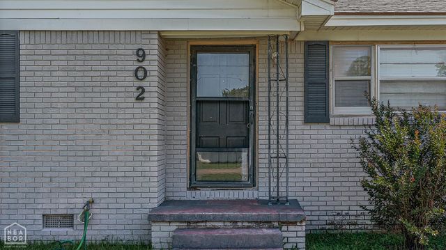 902 N Hollywood Street, Blytheville, AR 72315
