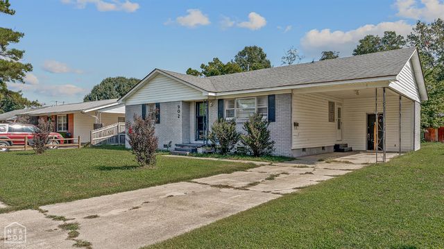 902 N Hollywood Street, Blytheville, AR 72315