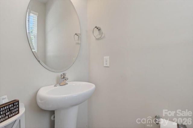 117 N Island Village Drive N, Mount Holly, NC 28120