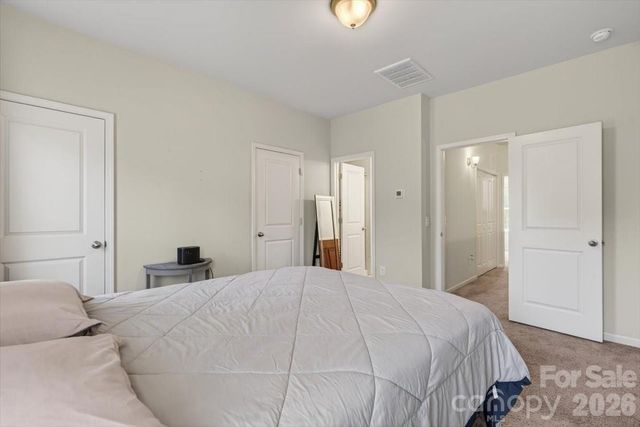 117 N Island Village Drive N, Mount Holly, NC 28120