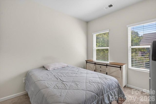 117 N Island Village Drive N, Mount Holly, NC 28120