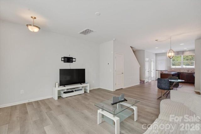 117 N Island Village Drive N, Mount Holly, NC 28120