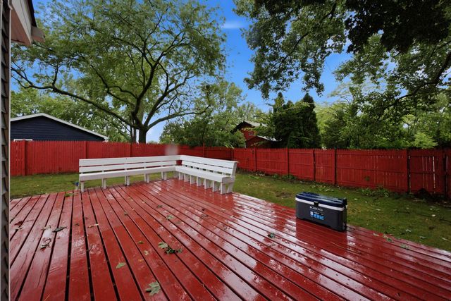 165 Arrowhead Lane, Bolingbrook, IL 60440