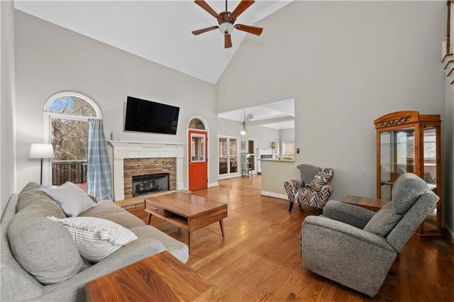 15 Waterstone Drive, Cartersville, GA 30121