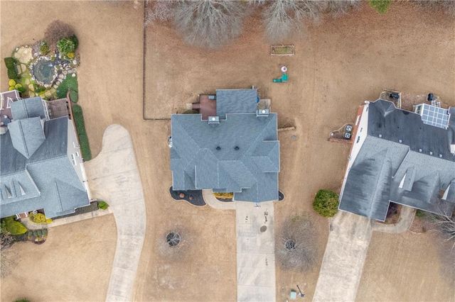 15 Waterstone Drive, Cartersville, GA 30121