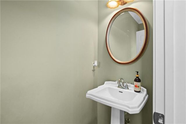 15 Waterstone Drive, Cartersville, GA 30121