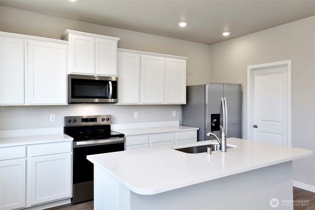 16306 Jenkins Avenue SE, Yelm, WA 98597