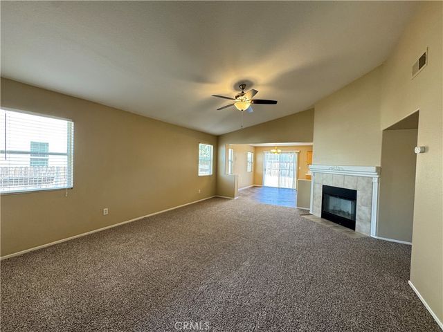 13579 Winewood, Victorville, CA 92392