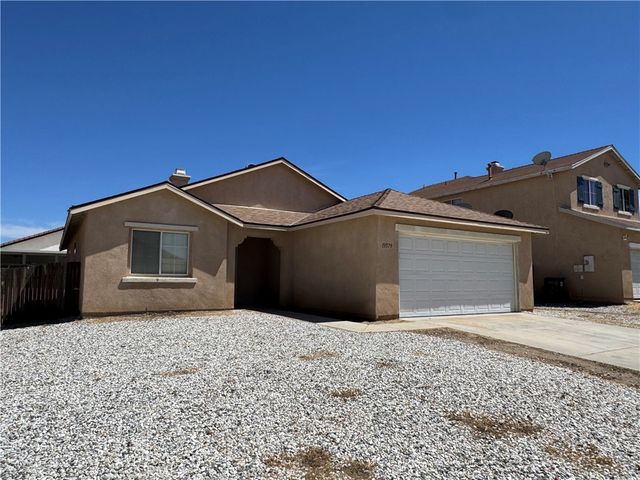 13579 Winewood, Victorville, CA 92392