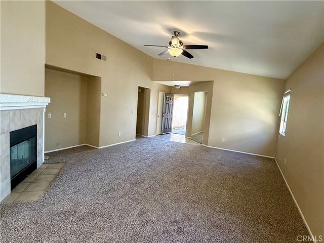 13579 Winewood, Victorville, CA 92392