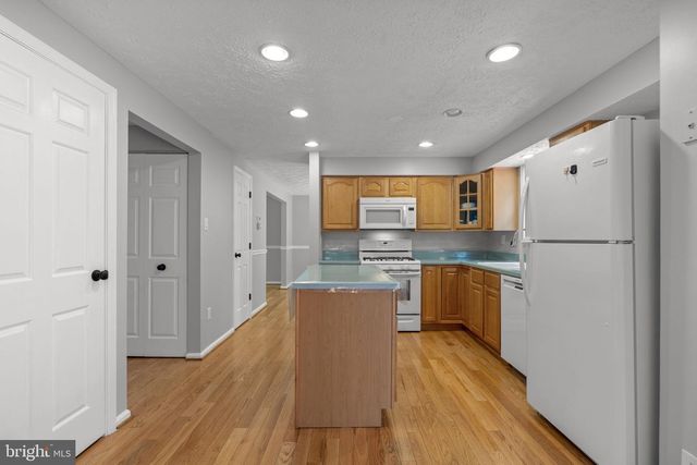 8428 BRADDOCK WAY, Columbia, MD 21046