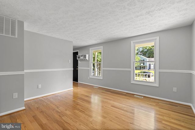 8428 BRADDOCK WAY, Columbia, MD 21046