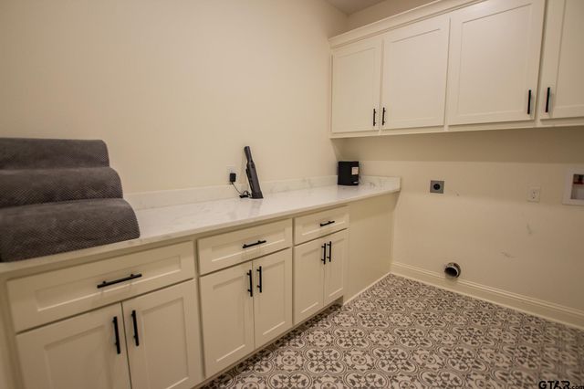 11463 Windsor Park Dr, Tyler, TX 75709