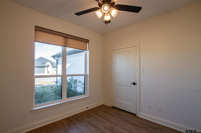 11463 Windsor Park Dr, Tyler, TX 75709