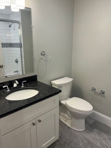 45 Spring Street 13, Boston, MA 02132