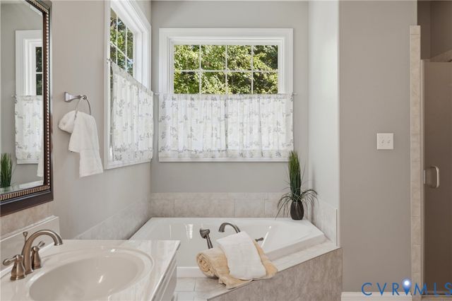 4806 Jennway Loop, Moseley, VA 23120