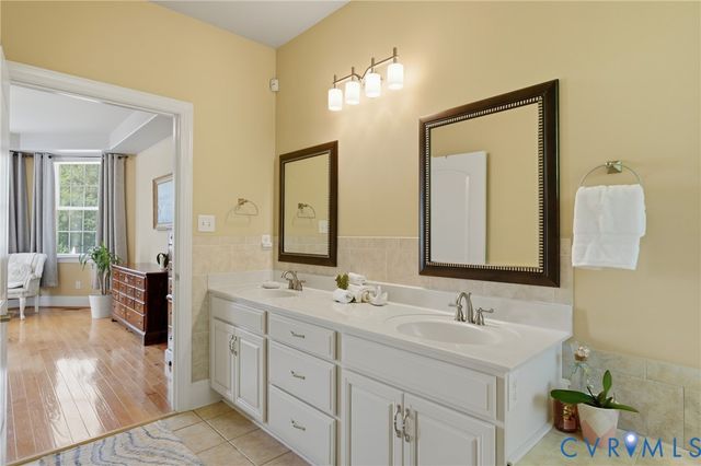 4806 Jennway Loop, Moseley, VA 23120