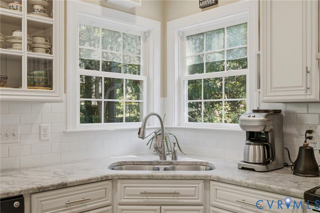 4806 Jennway Loop, Moseley, VA 23120