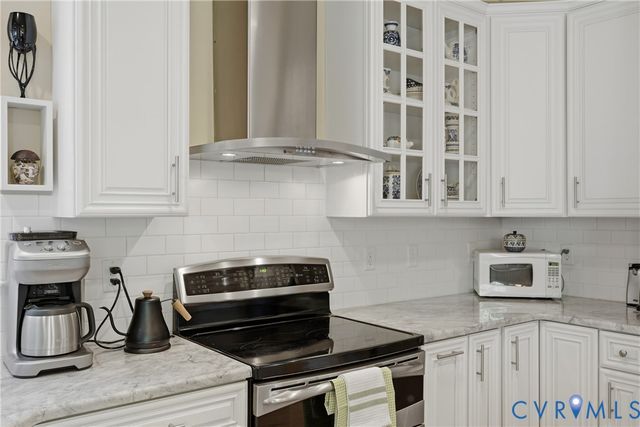 4806 Jennway Loop, Moseley, VA 23120