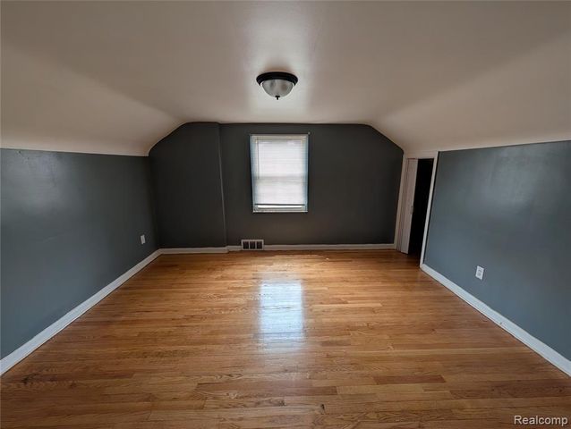 18631 Albion Street, Detroit, MI 48234