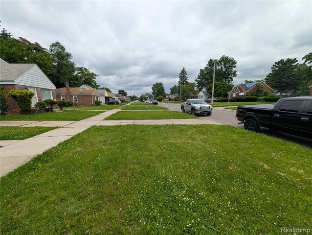 18631 Albion Street, Detroit, MI 48234