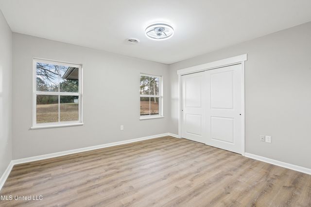 780 Salem Avenue, Holly Springs, MS 38635