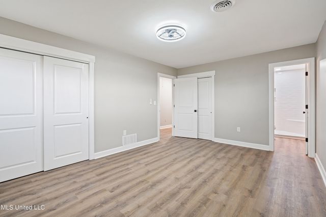 780 Salem Avenue, Holly Springs, MS 38635