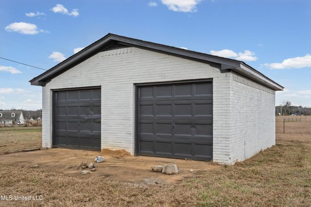 780 Salem Avenue, Holly Springs, MS 38635