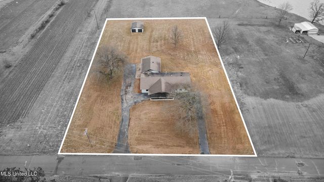 780 Salem Avenue, Holly Springs, MS 38635