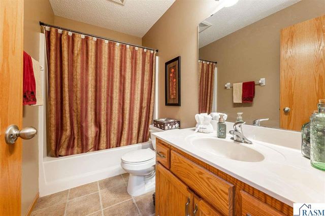 14879 Brenner Ct, Rosemount, MN 55068