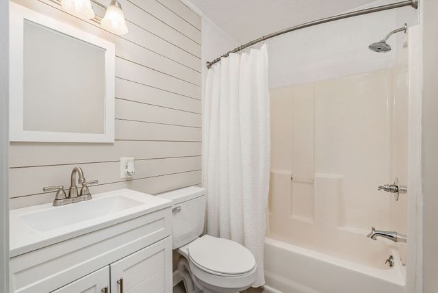 205 E 16th St, Cookeville, TN 38501