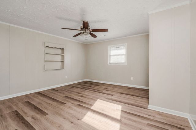 205 E 16th St, Cookeville, TN 38501