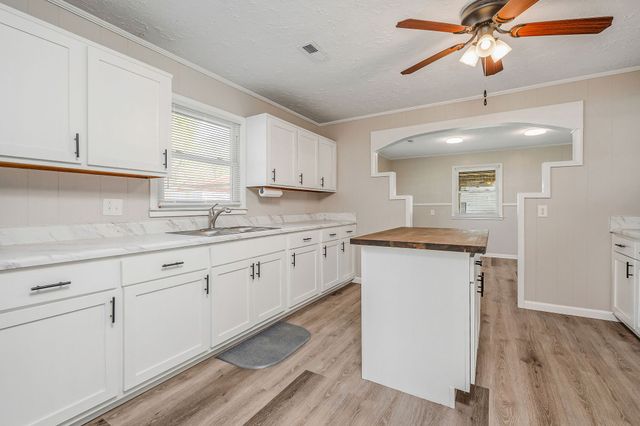 205 E 16th St, Cookeville, TN 38501