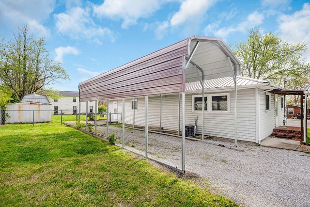 205 E 16th St, Cookeville, TN 38501