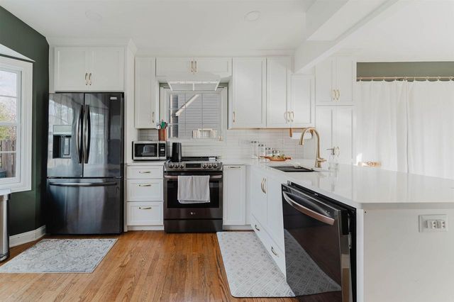 629 CONGRESS STREET, Neenah, WI 54956