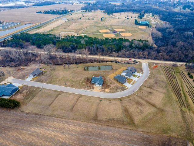 519 Kodiak Drive NW, Stewartville, MN 55976