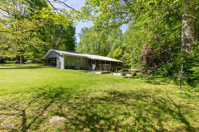 4527 E Scenic Drive, Gatlinburg, TN 37738