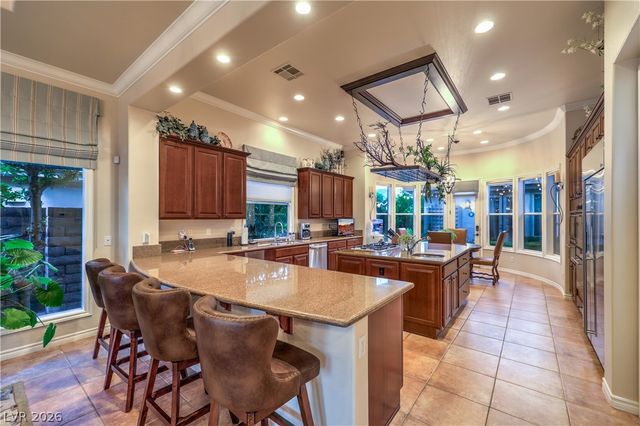 24 CROSS RIDGE Street, Las Vegas, NV 89135
