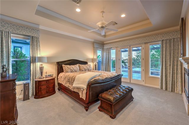 24 CROSS RIDGE Street, Las Vegas, NV 89135