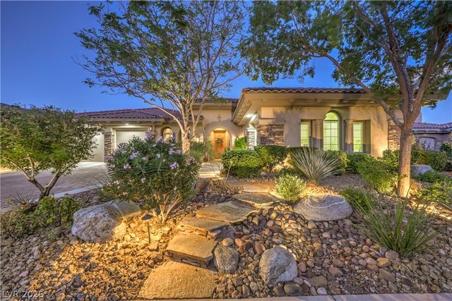 24 CROSS RIDGE Street, Las Vegas, NV 89135
