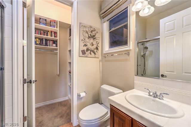 24 CROSS RIDGE Street, Las Vegas, NV 89135