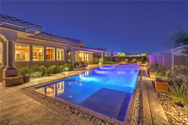 24 CROSS RIDGE Street, Las Vegas, NV 89135