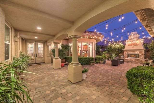 24 CROSS RIDGE Street, Las Vegas, NV 89135