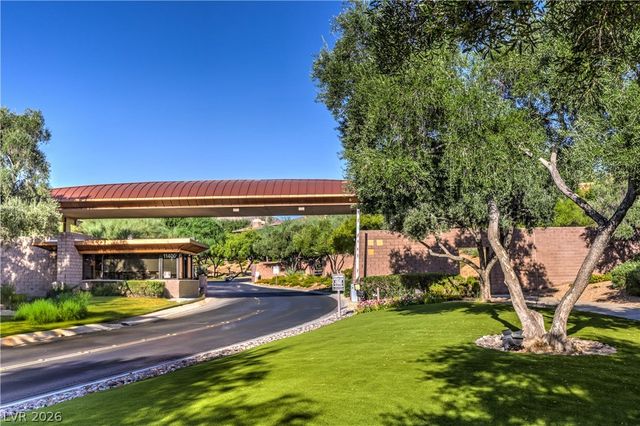 24 CROSS RIDGE Street, Las Vegas, NV 89135