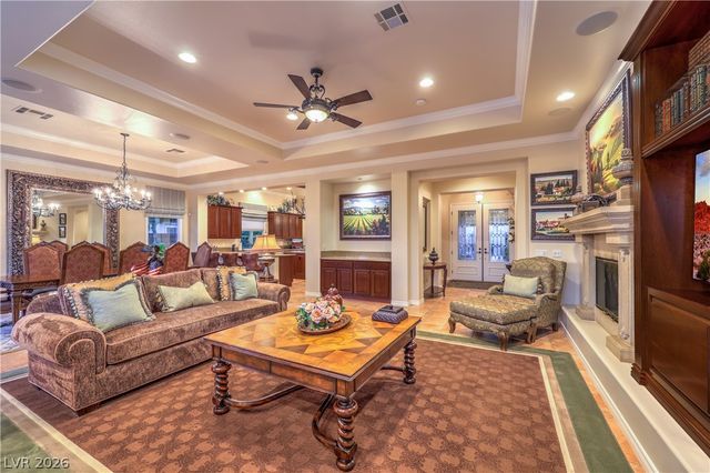 24 CROSS RIDGE Street, Las Vegas, NV 89135